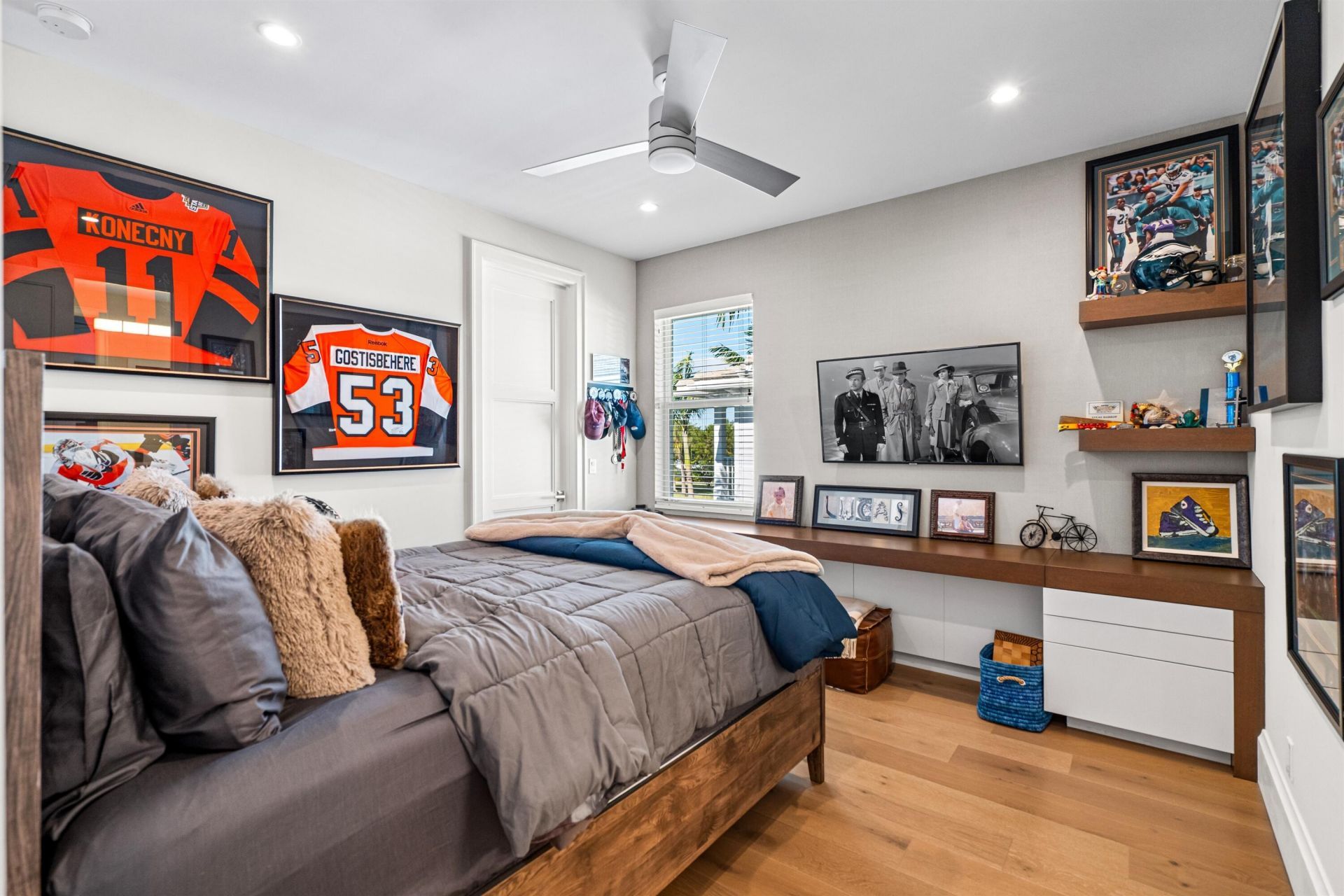 436 NE Wavecrest Way, Boca Raton, FL 33432 Photo