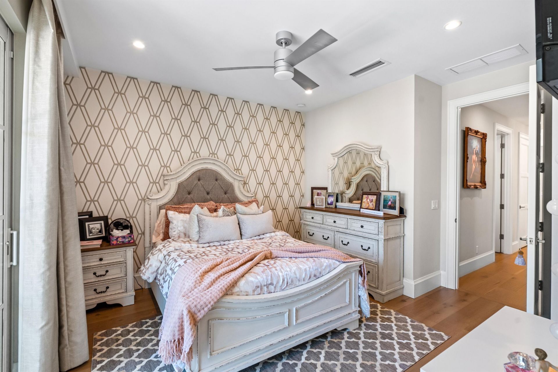 436 NE Wavecrest Way, Boca Raton, FL 33432 Photo