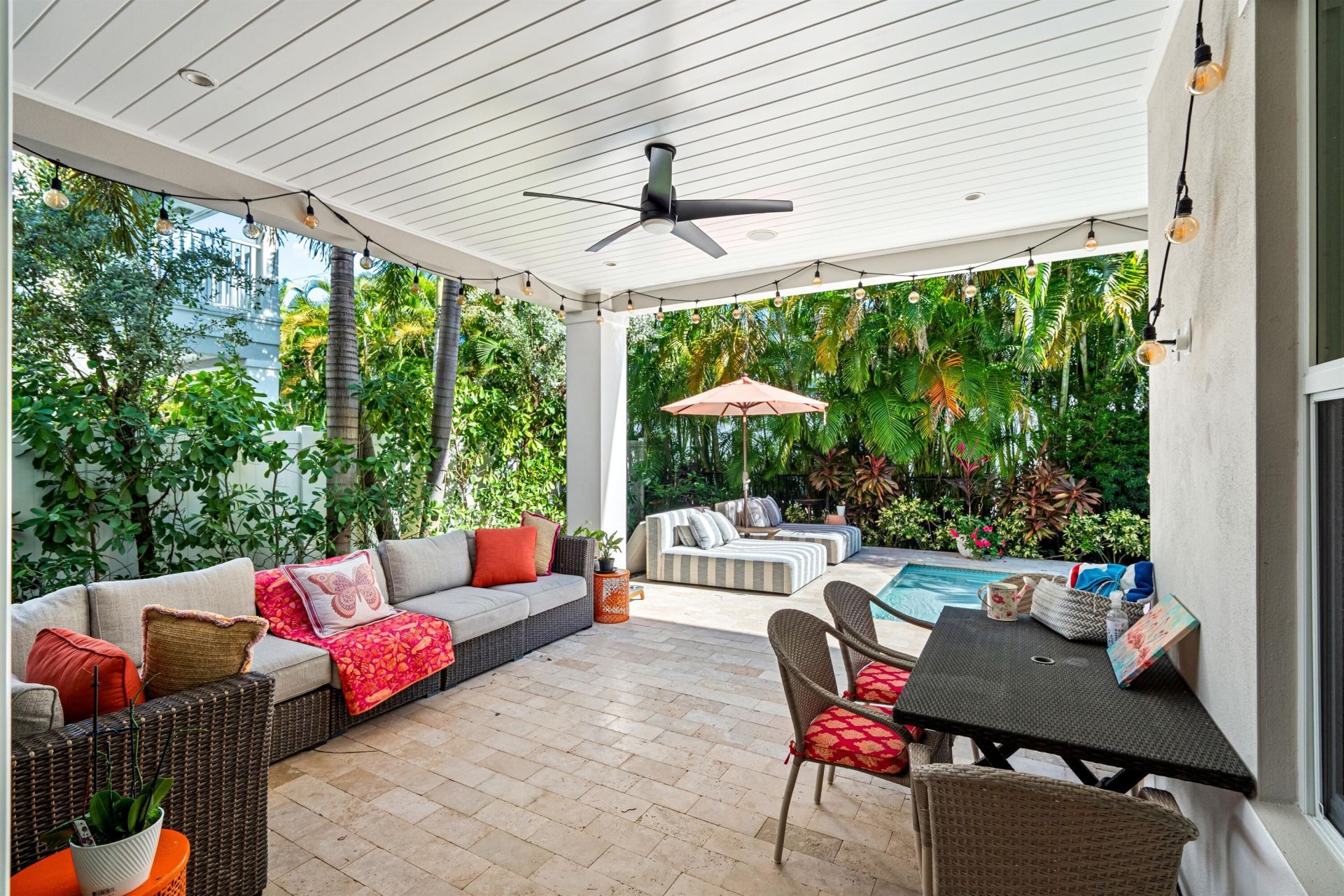 436 NE Wavecrest Way, Boca Raton, FL 33432 Photo