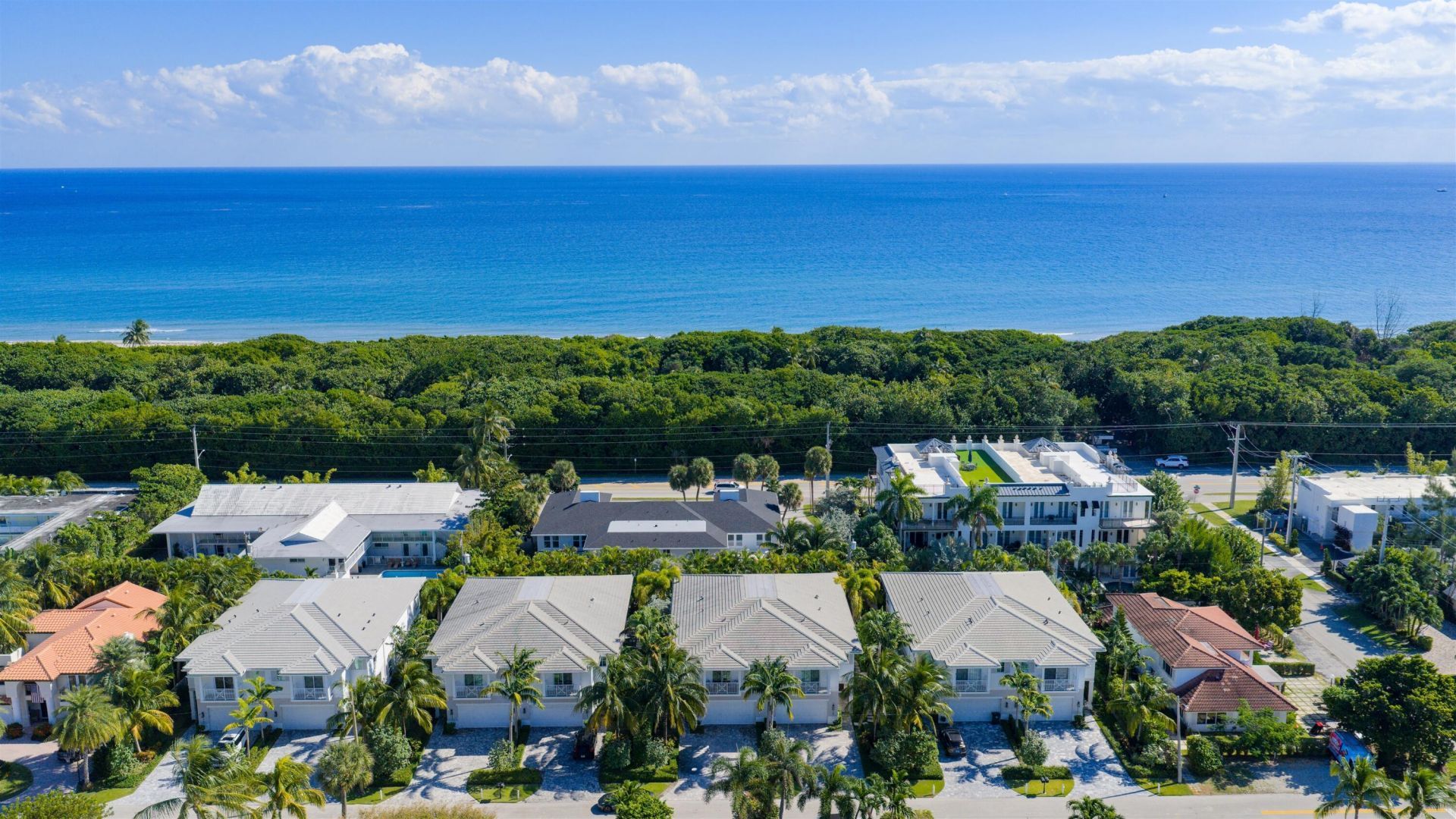 436 NE Wavecrest Way, Boca Raton, FL 33432 Photo