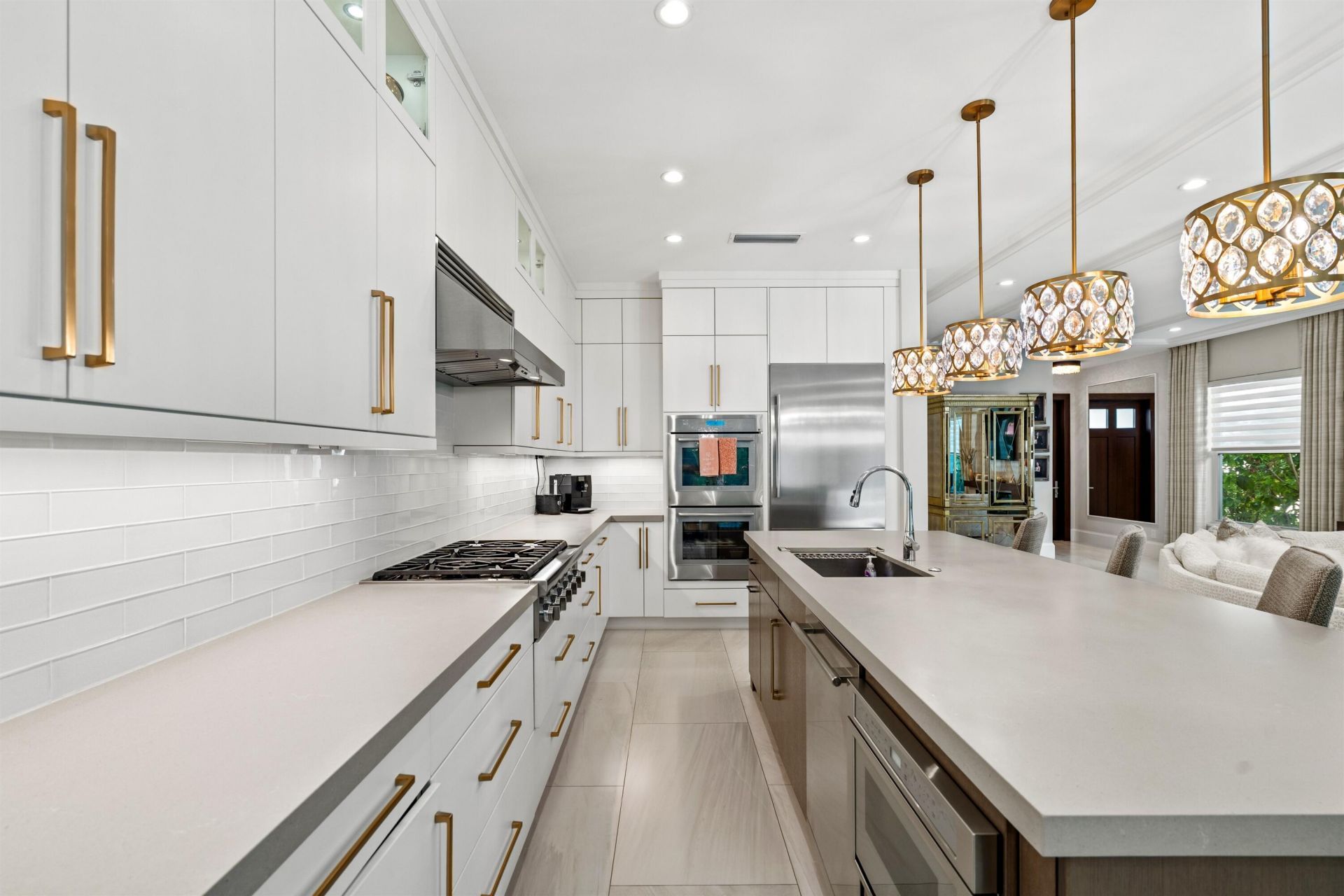 436 NE Wavecrest Way, Boca Raton, FL 33432 Photo