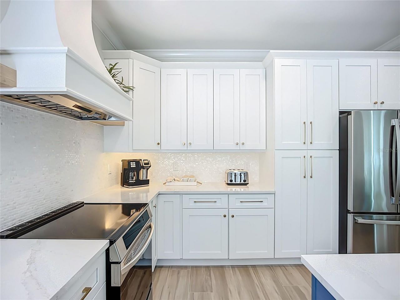 215 64th Street, Holmes Beach, FL 34217 Photo