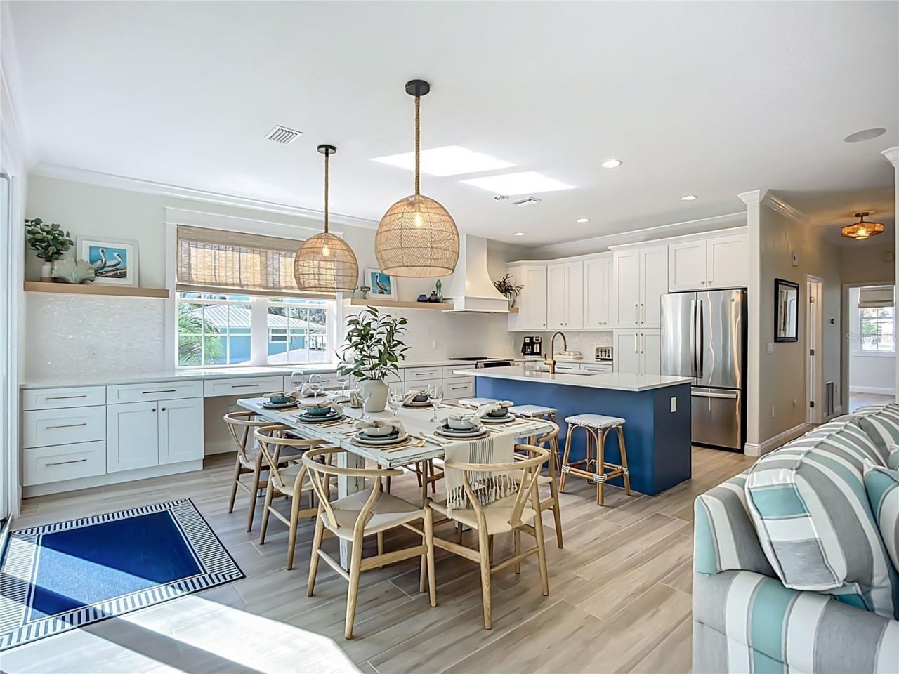 215 64th Street, Holmes Beach, FL 34217 Photo