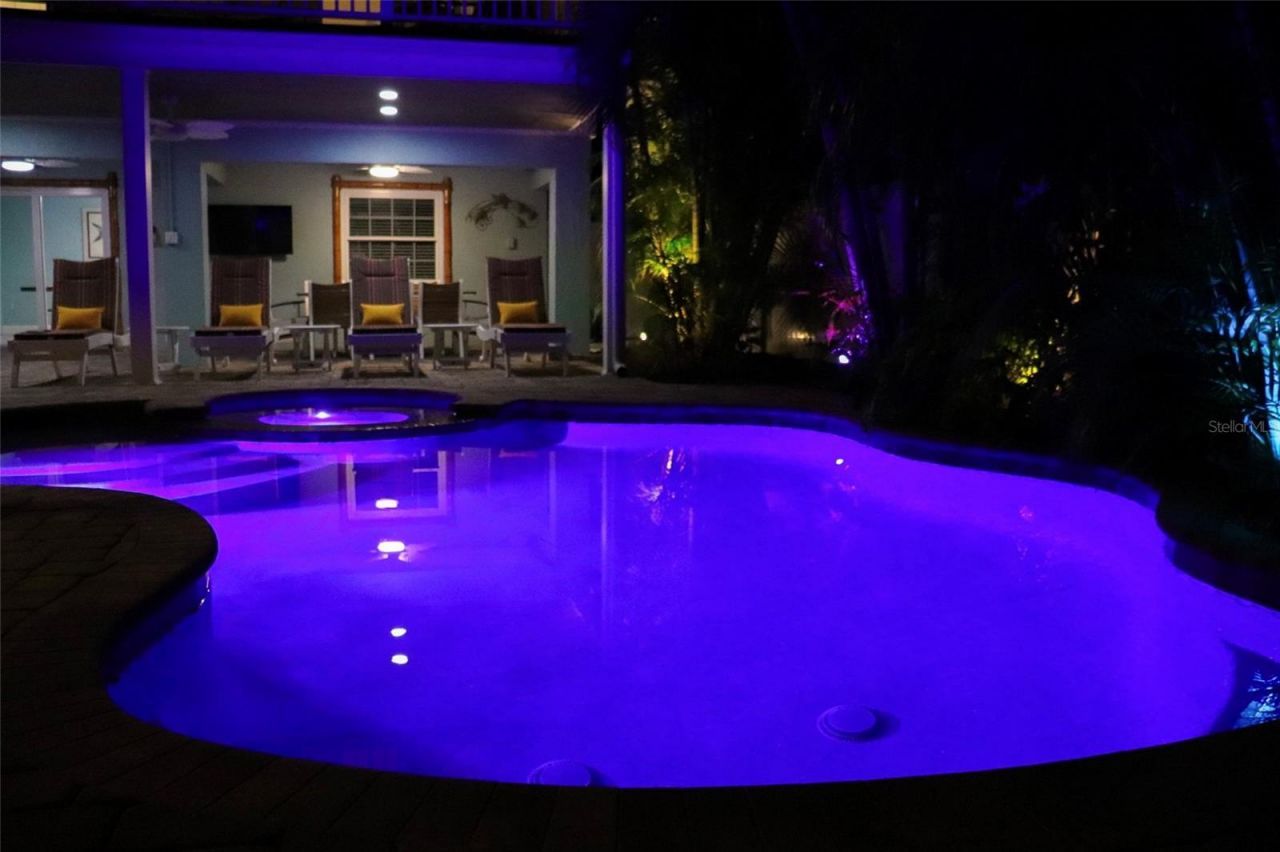 215 64th Street, Holmes Beach, FL 34217 Photo