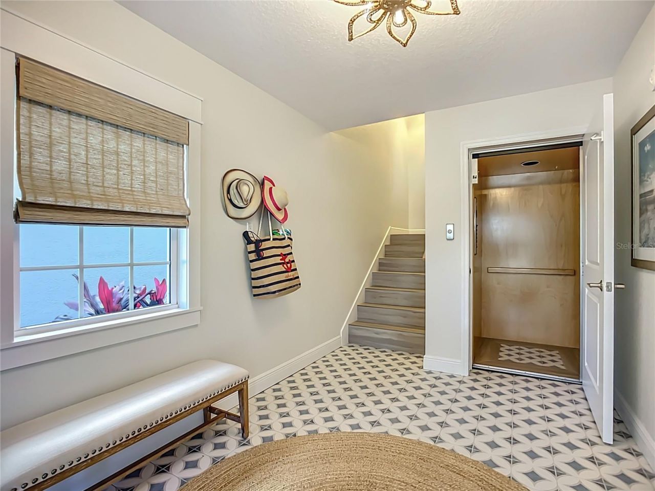 215 64th Street, Holmes Beach, FL 34217 Photo