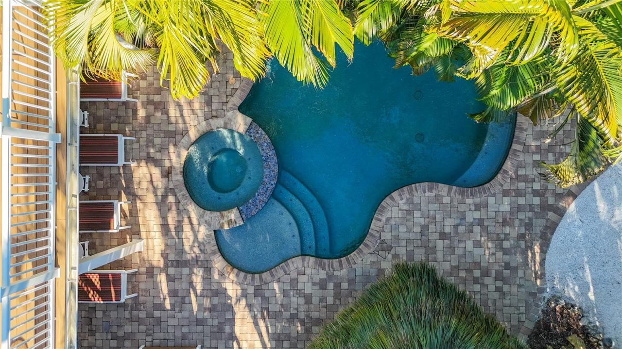 215 64th Street, Holmes Beach, FL 34217 Photo