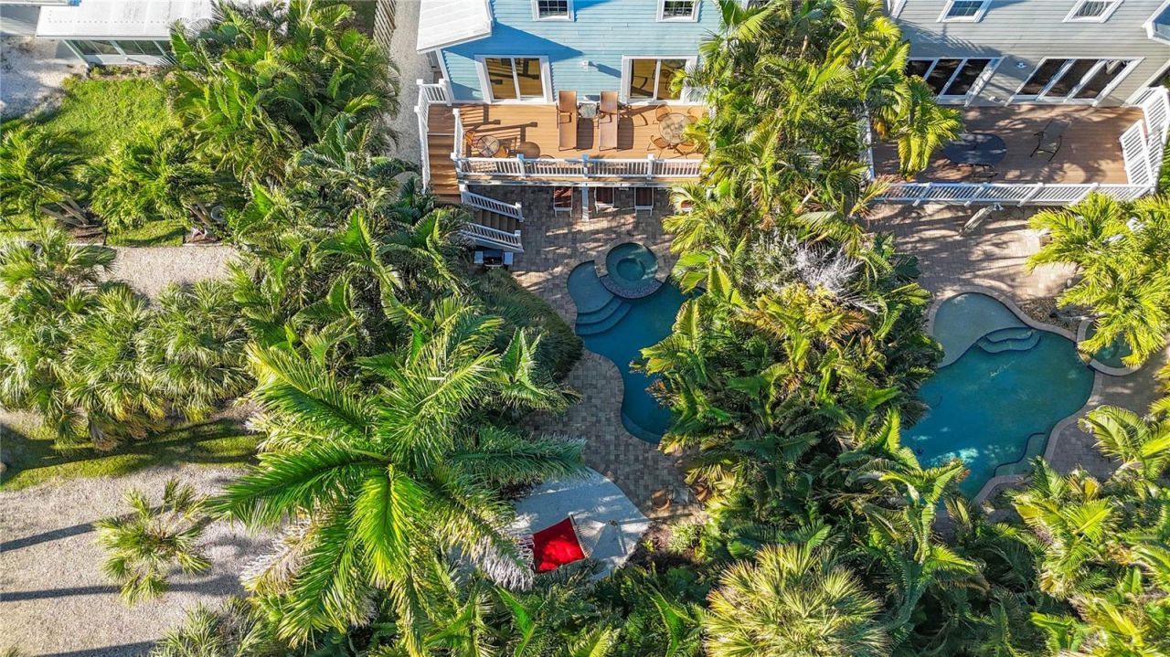 215 64th Street, Holmes Beach, FL 34217 Photo