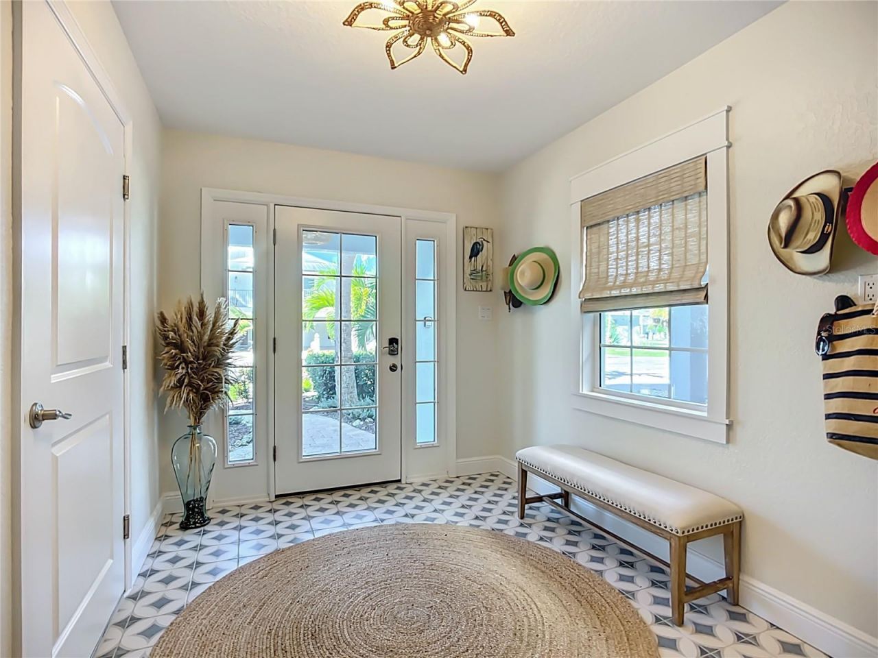 215 64th Street, Holmes Beach, FL 34217 Photo