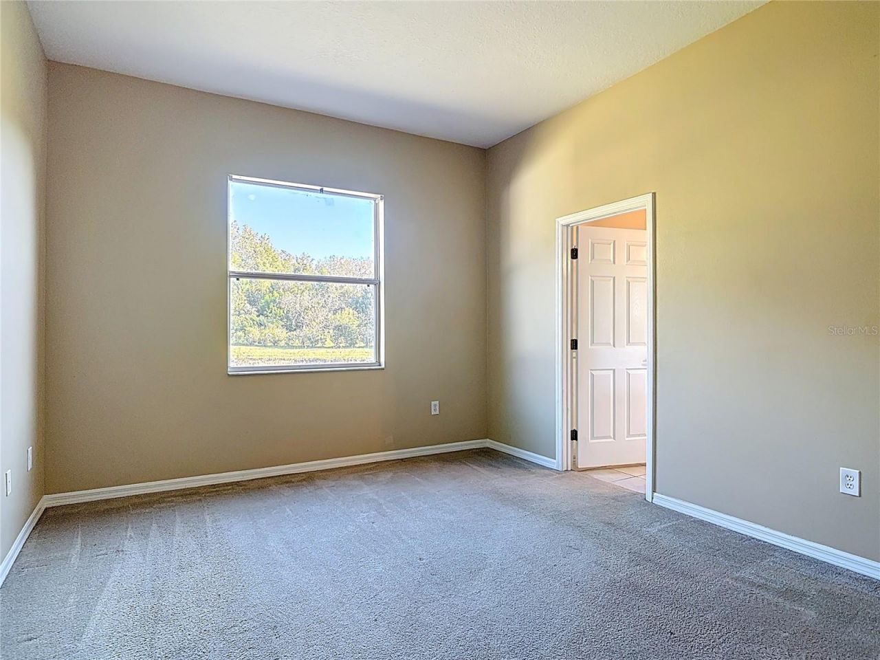 530 Coral Trace Boulevard, Edgewater, FL 32132 Photo