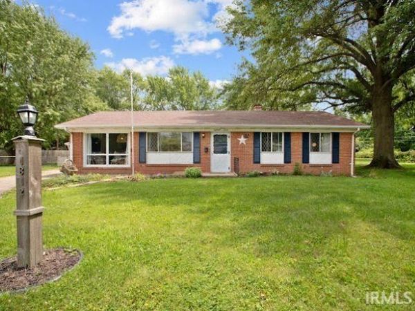 1812 Cadillac Court, Kokomo, IN 46902