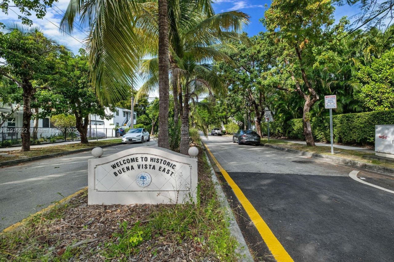 137 NE 46th St, Miami, FL 33137 Photo