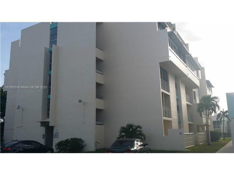 2017 NW 46th Ave, Unit A306, Lauderhill, FL 33313 Photo