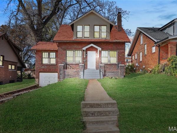 3601 Ridgedale Avenue, St Louis, MO 63121