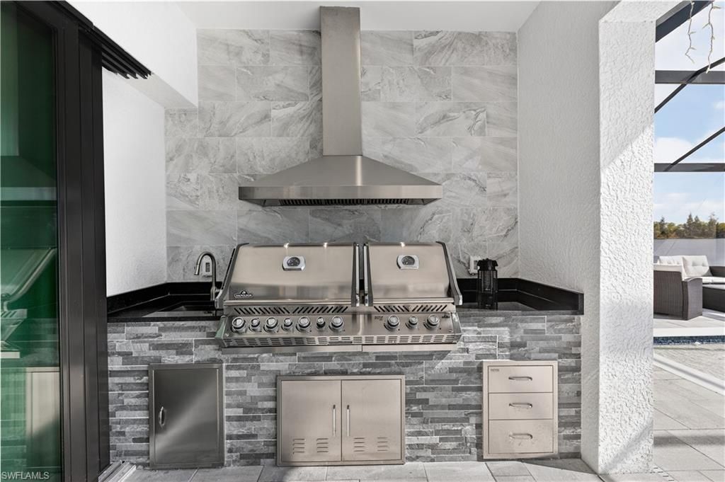 1708 SW 4th St, Cape Coral, FL 33991 Photo