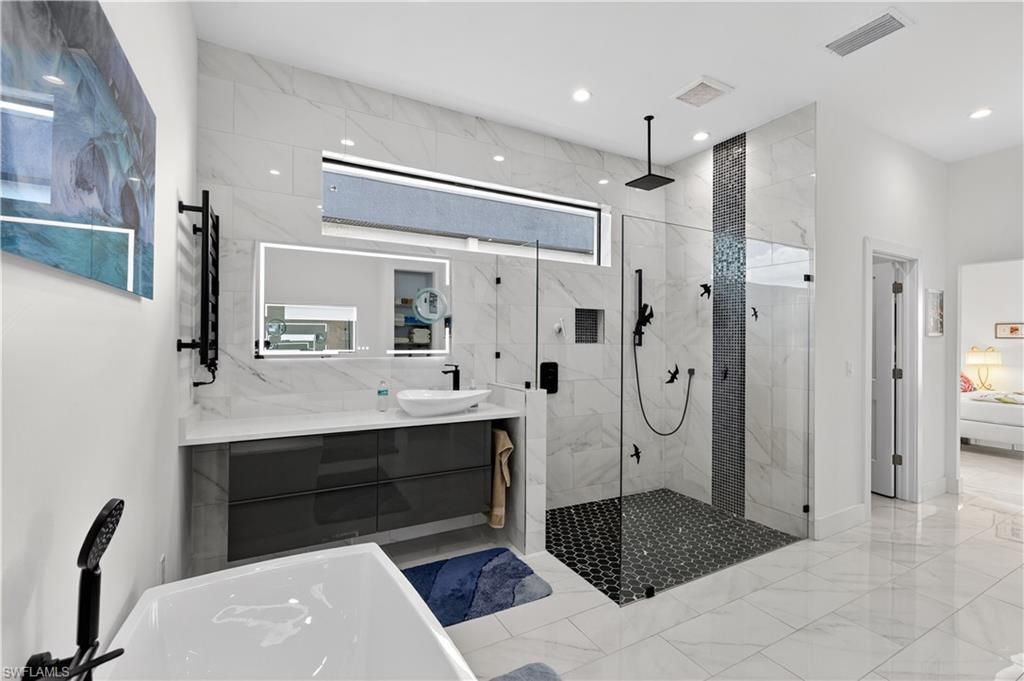 1708 SW 4th St, Cape Coral, FL 33991 Photo