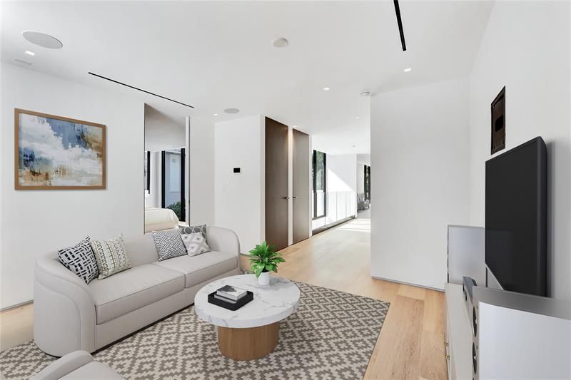 2130 S Miami Ave, Miami, FL 33129 Photo