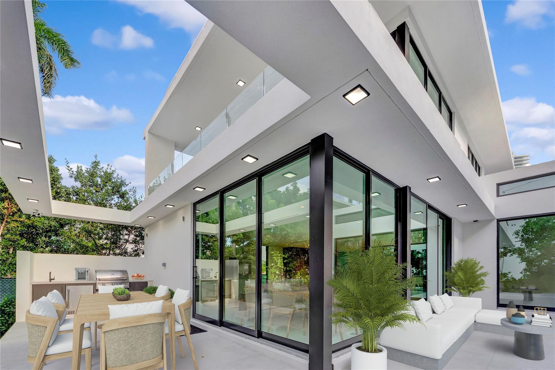 2130 Miami Avenue, Miami, FL 33129 Photo