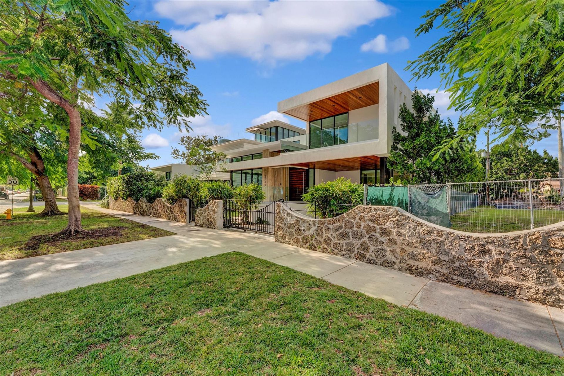 2130 Miami Avenue, Miami, FL 33129 Photo