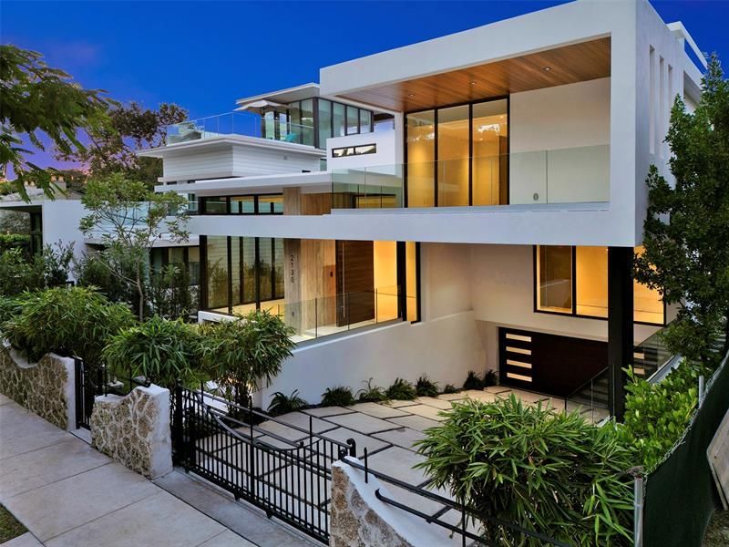 2130 S Miami Ave, Miami, FL 33129 Photo