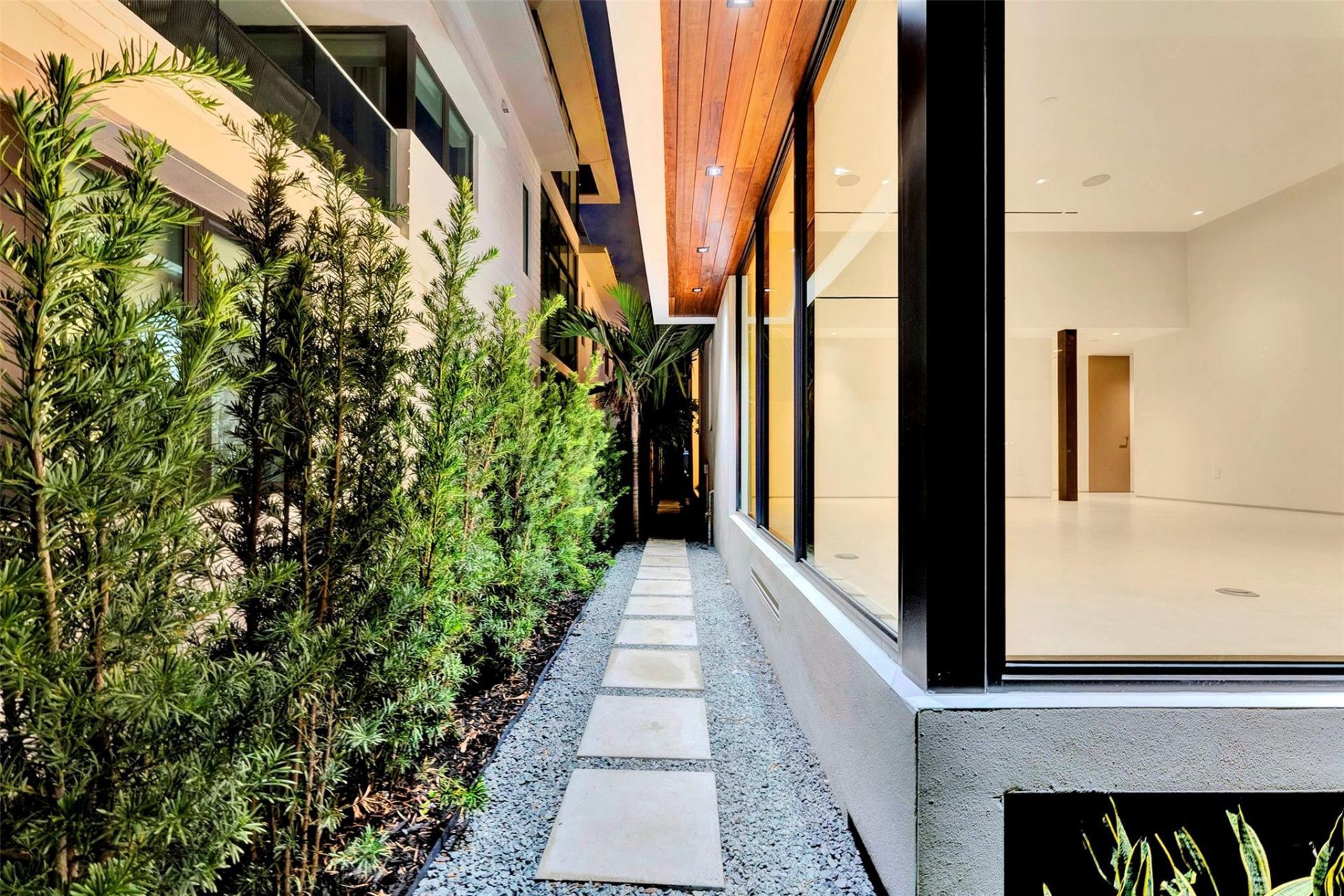 2130 Miami Avenue, Miami, FL 33129 Photo