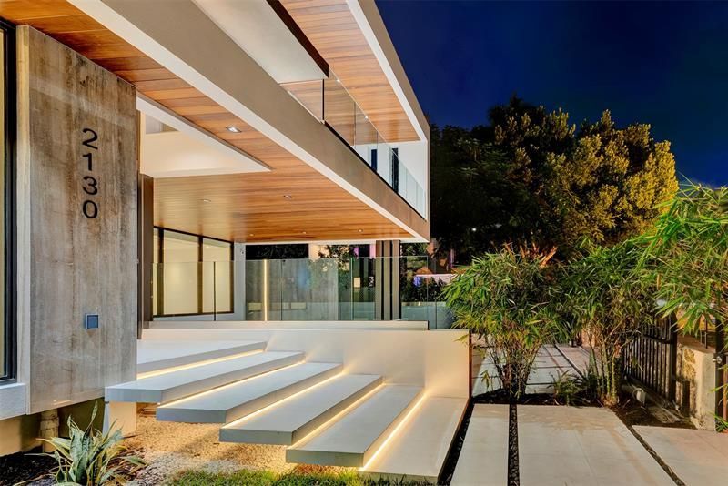 2130 S Miami Ave, Miami, FL 33129 Photo