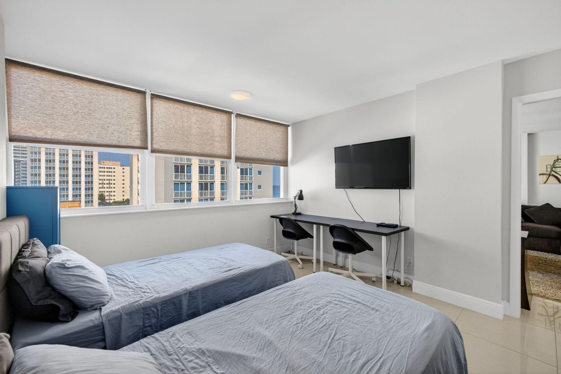 209 N Fort Lauderdale Beach Boulevard, Unit 7D, Fort Lauderdale, FL 33304 Photo