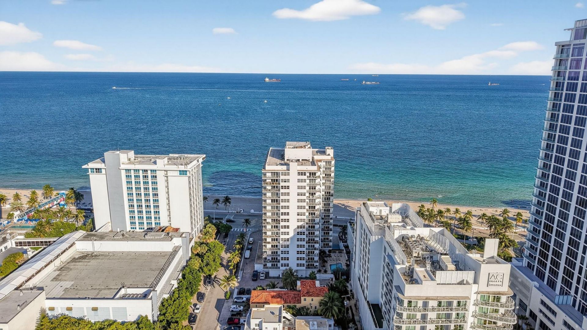 209 N Fort Lauderdale Beach Boulevard, Unit 7D, Fort Lauderdale, FL 33304 Photo