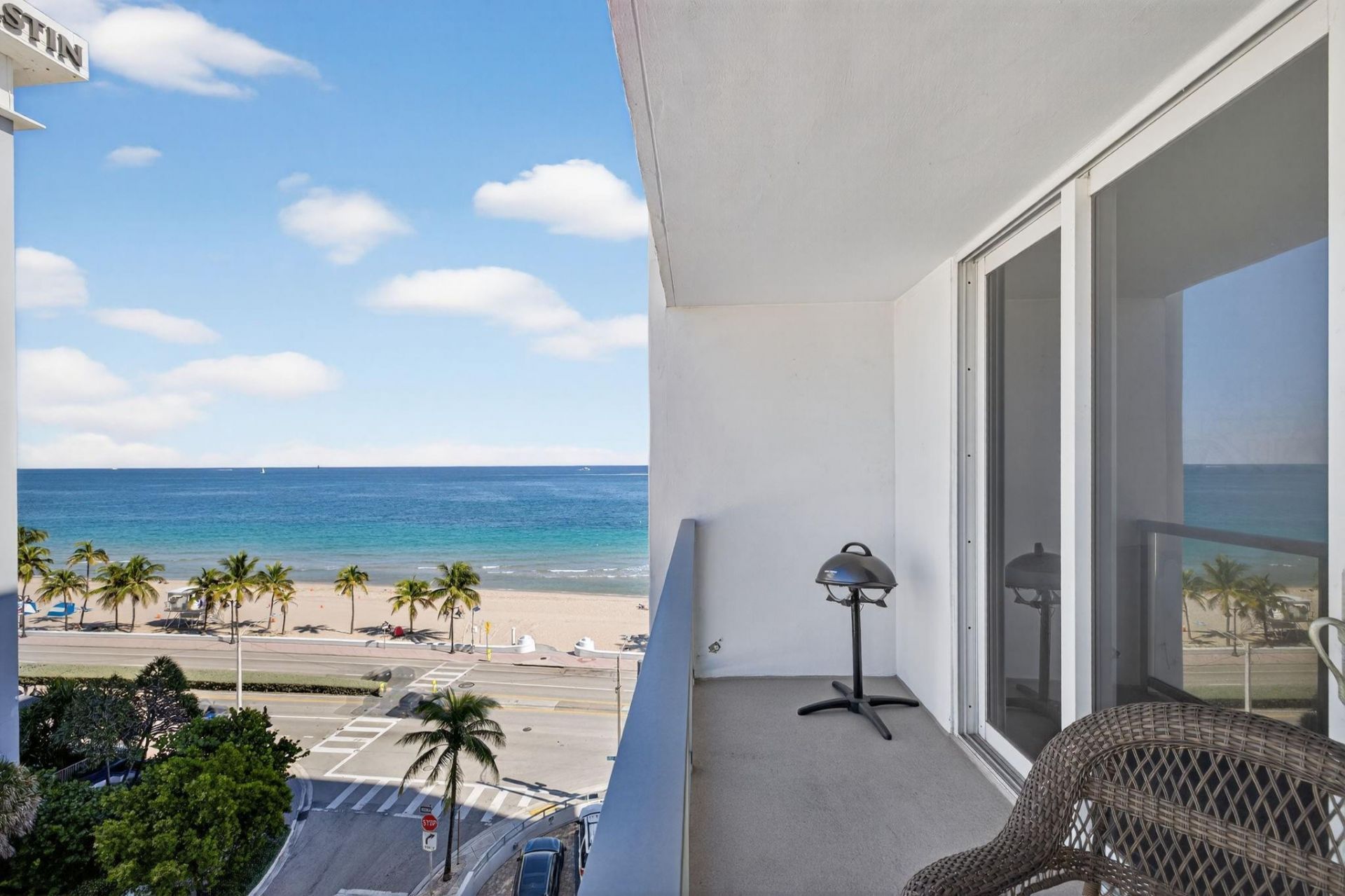 209 N Fort Lauderdale Beach Boulevard, Unit 7D, Fort Lauderdale, FL 33304 Photo