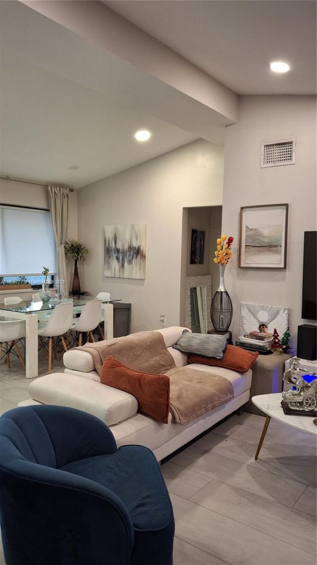 3510 NW 33rd Ave, Miami, FL 33142 Photo