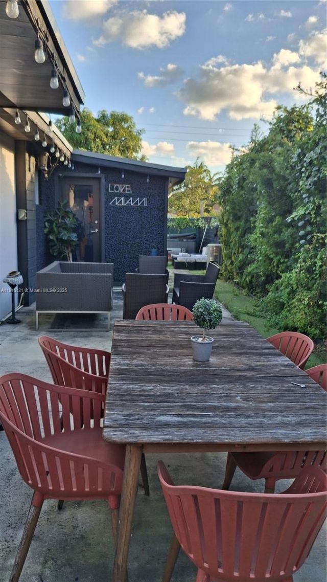 3510 NW 33rd Ave, Miami, FL 33142 Photo