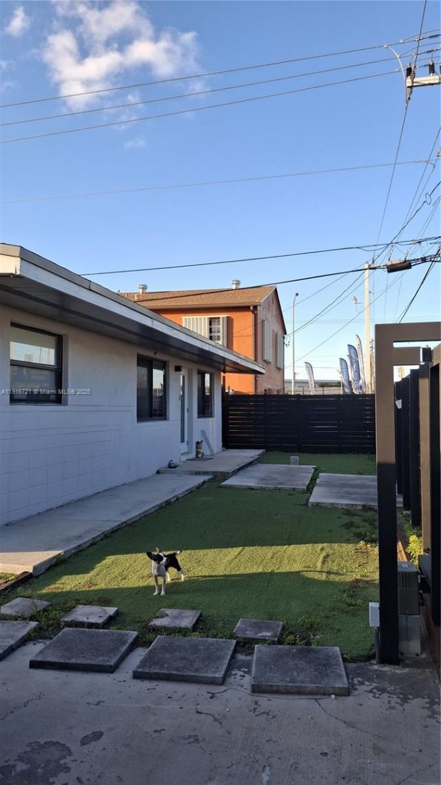 3510 NW 33rd Ave, Miami, FL 33142 Photo