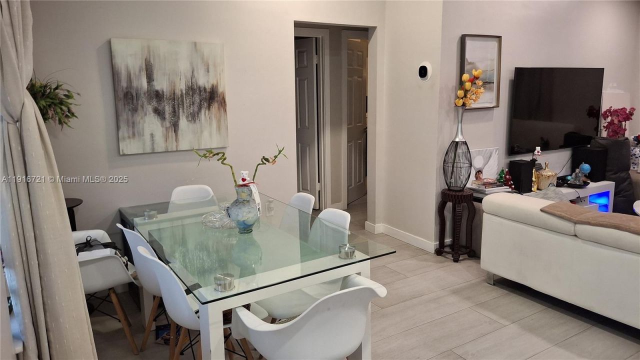 3510 NW 33rd Ave, Miami, FL 33142 Photo