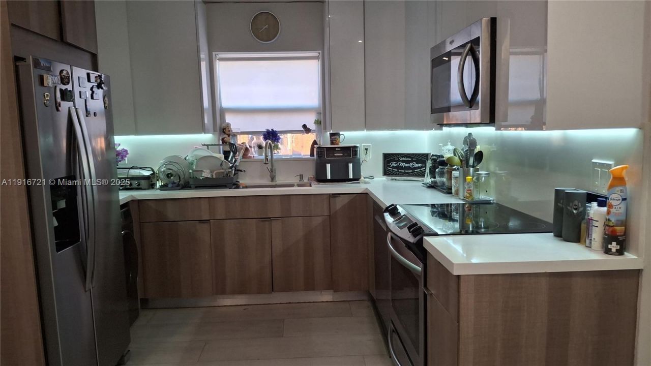 3510 NW 33rd Ave, Miami, FL 33142 Photo