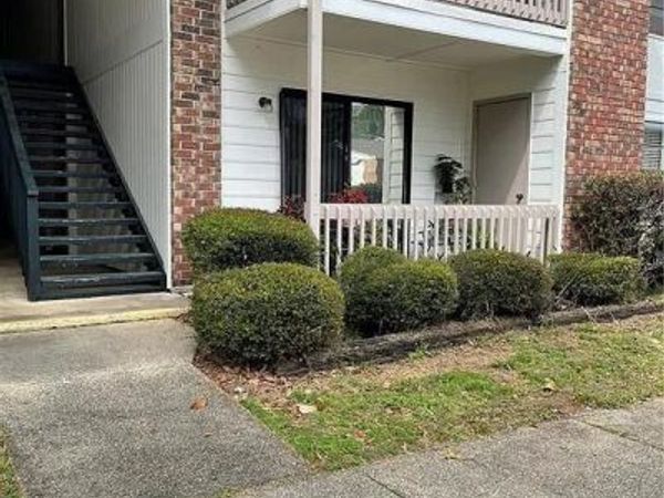 1250 Henckley Avenue, Unit 104, Mobile, AL 36609