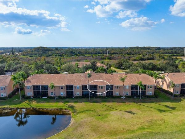 915 FAIRWAYCOVE LANE, Unit 204, BRADENTON, FL 34212