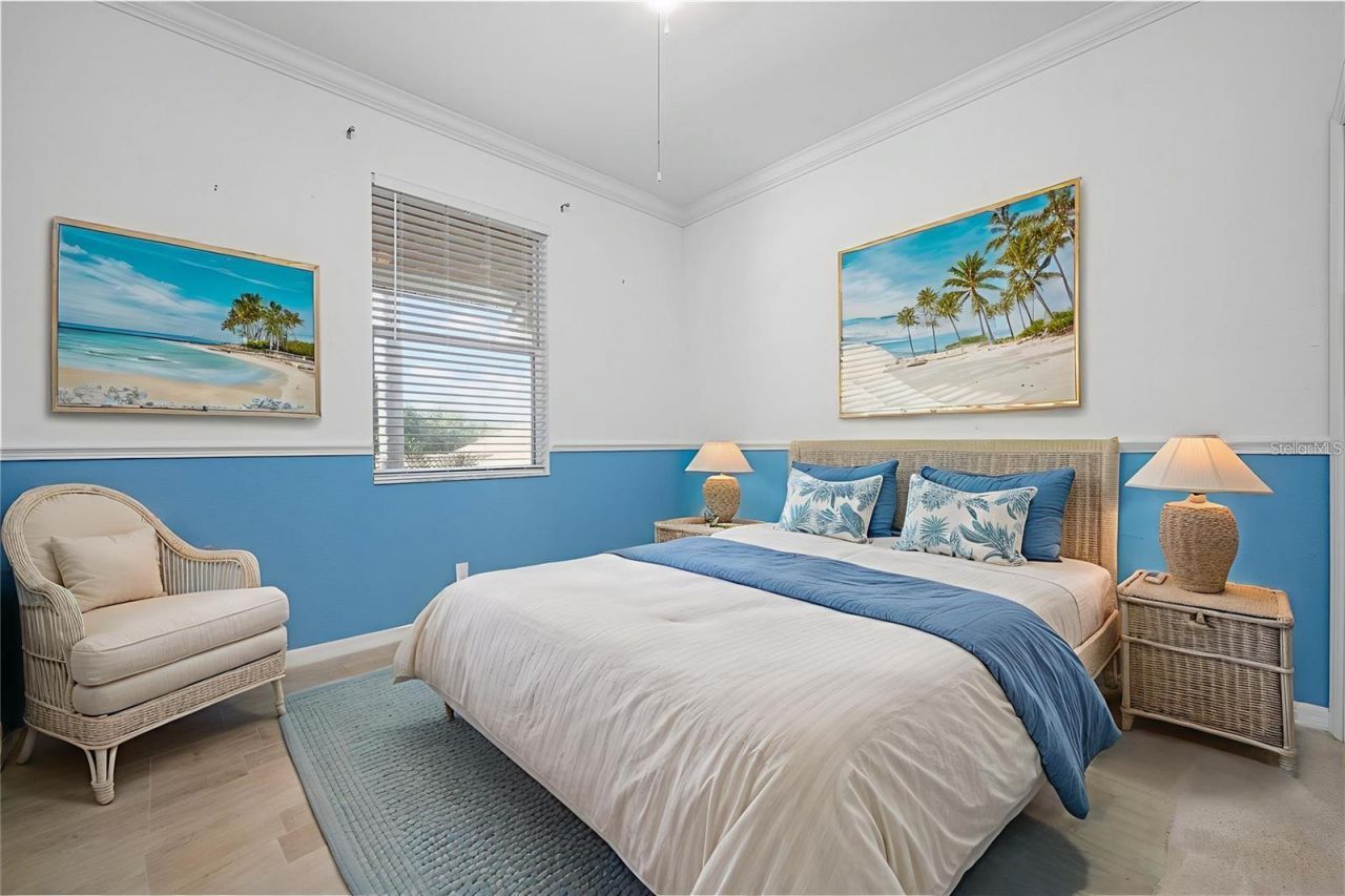 915 Fairwaycove Lane, Unit 204, Bradenton, FL 34212 Photo