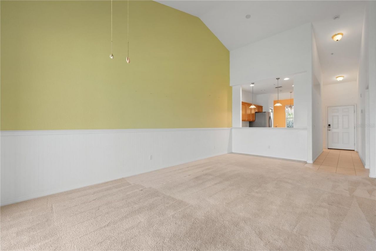 915 Fairwaycove Lane, Unit 204, Bradenton, FL 34212 Photo