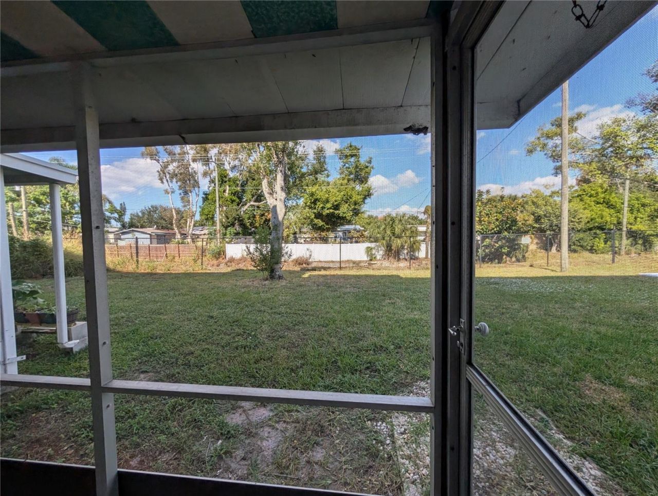 1581 Leisure Drive, Unit M7, Bradenton, FL 34207 Photo