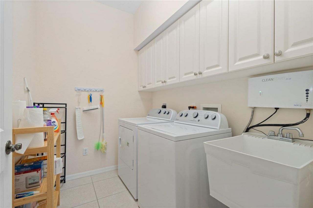 25555 Heritage Lake Boulevard, Unit 27, Punta Gorda, FL 33983 Photo