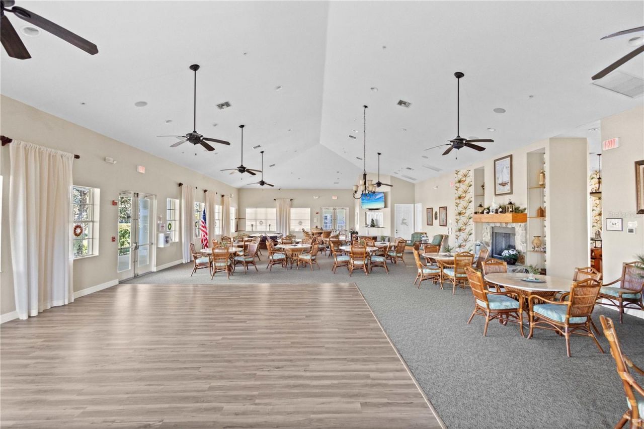 25555 Heritage Lake Boulevard, Unit 27, Punta Gorda, FL 33983 Photo