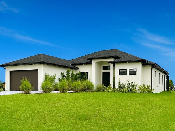 1640 NW 38th Avenue, Cape Coral, FL 33993