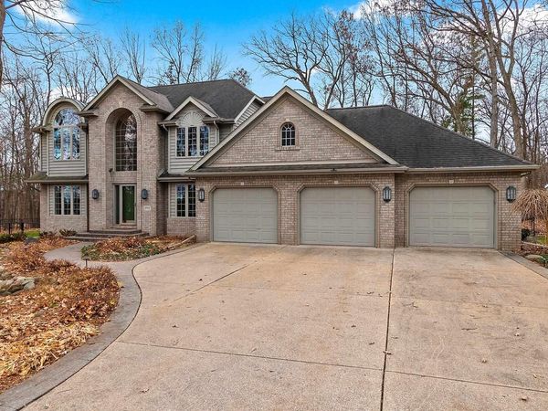 1789 MAIDSTONE CIRCLE, Green Bay, WI 54313