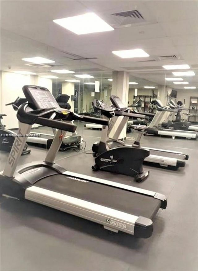 111 E Flagler St, Unit 507, Miami, FL 33131 Photo