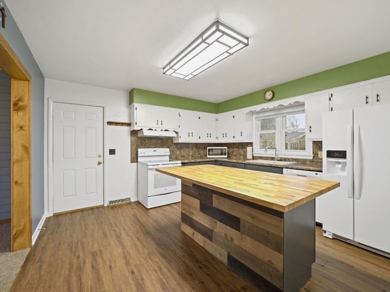 608 West Street, Carey, OH 43316 Photo 7