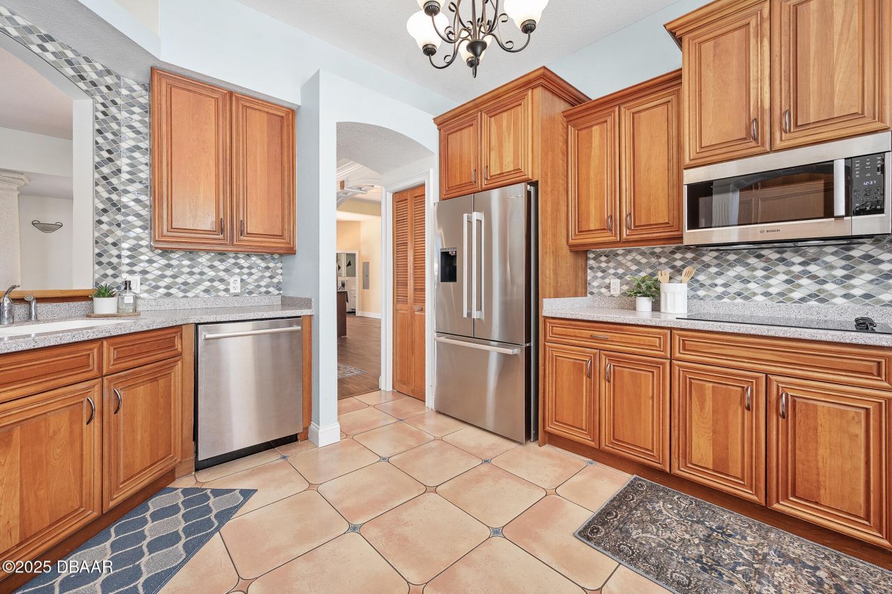 2432 Dodge Drive, Daytona Beach, FL 32118 Photo