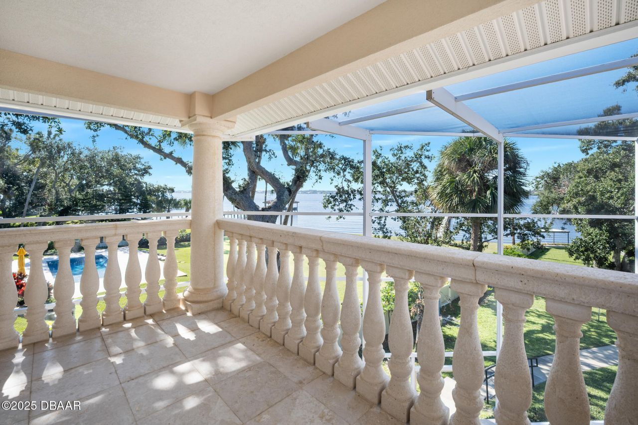 2432 Dodge Drive, Daytona Beach, FL 32118 Photo