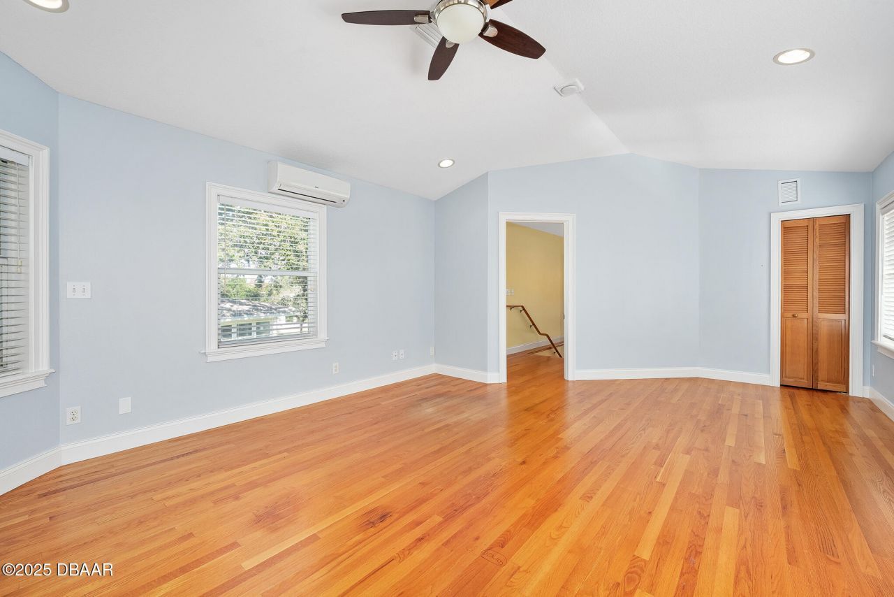 2432 Dodge Drive, Daytona Beach, FL 32118 Photo