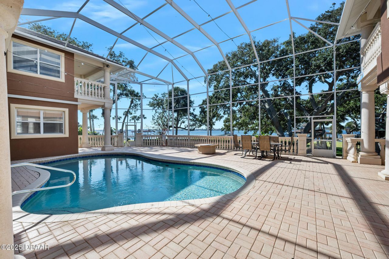 2432 Dodge Drive, Daytona Beach, FL 32118 Photo