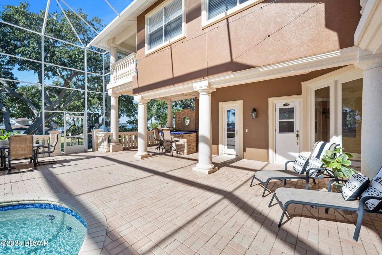 2432 Dodge Drive, Daytona Beach, FL 32118 Photo