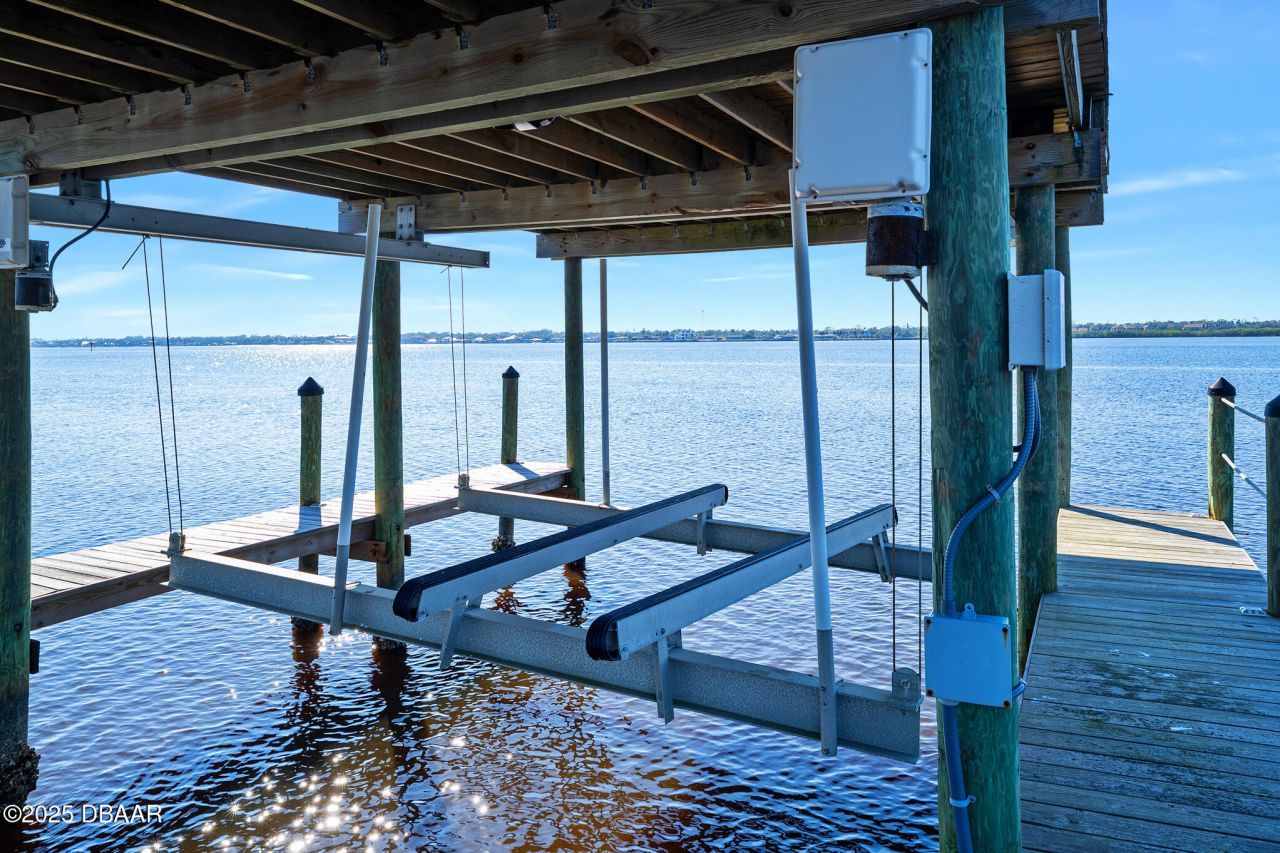 2432 Dodge Drive, Daytona Beach, FL 32118 Photo